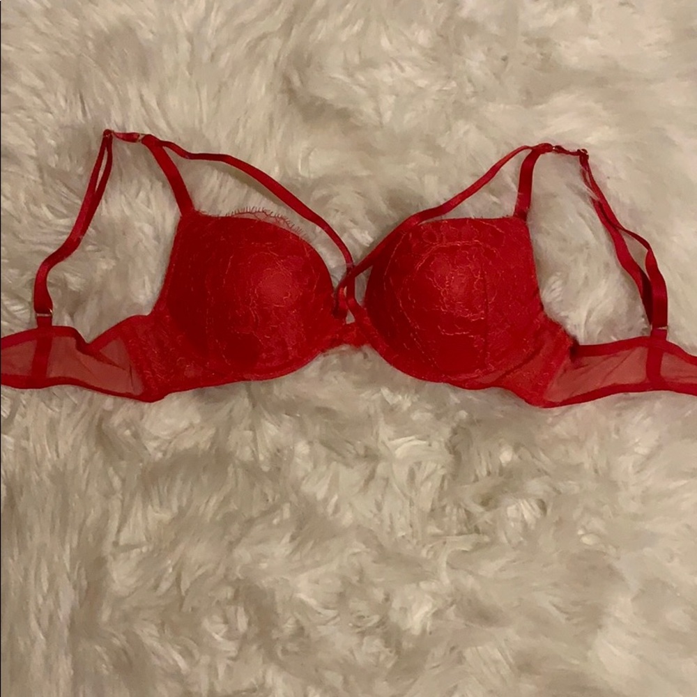 Victoria secret 32A strappy bra